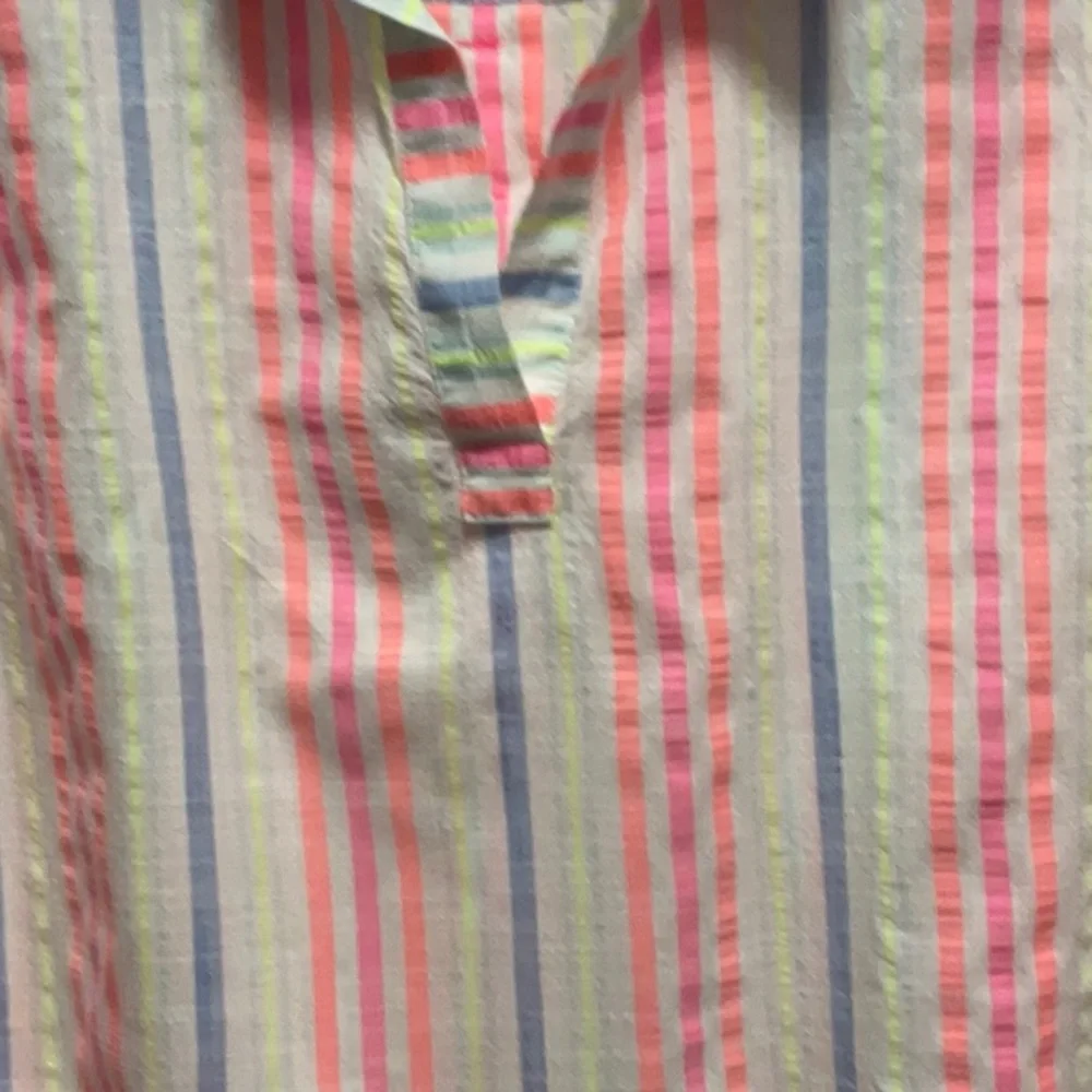 Vineyard Vines cover up - Picture 4 of 8